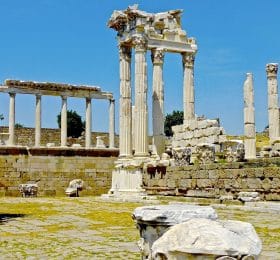 Pergamon Day Tour from Selcuk, Kusadasi, or Izmir Hotels tour in Pergamon