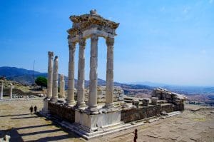 2 Days Pamukkale, Hierapolis, and Pergamon Tour from Istanbul