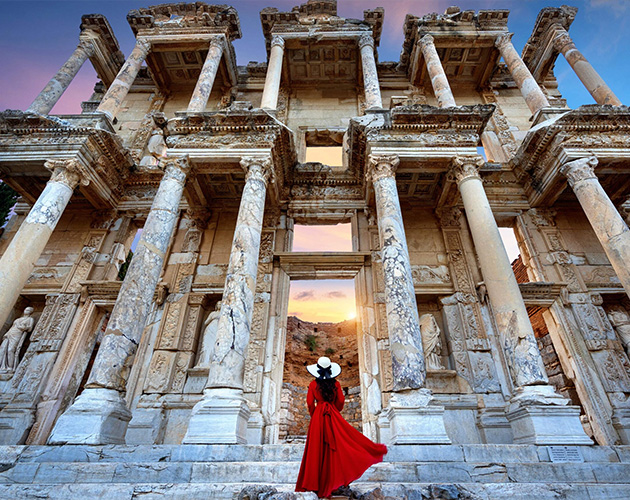 Ephesus ancient city ruins - Turkey historical tours